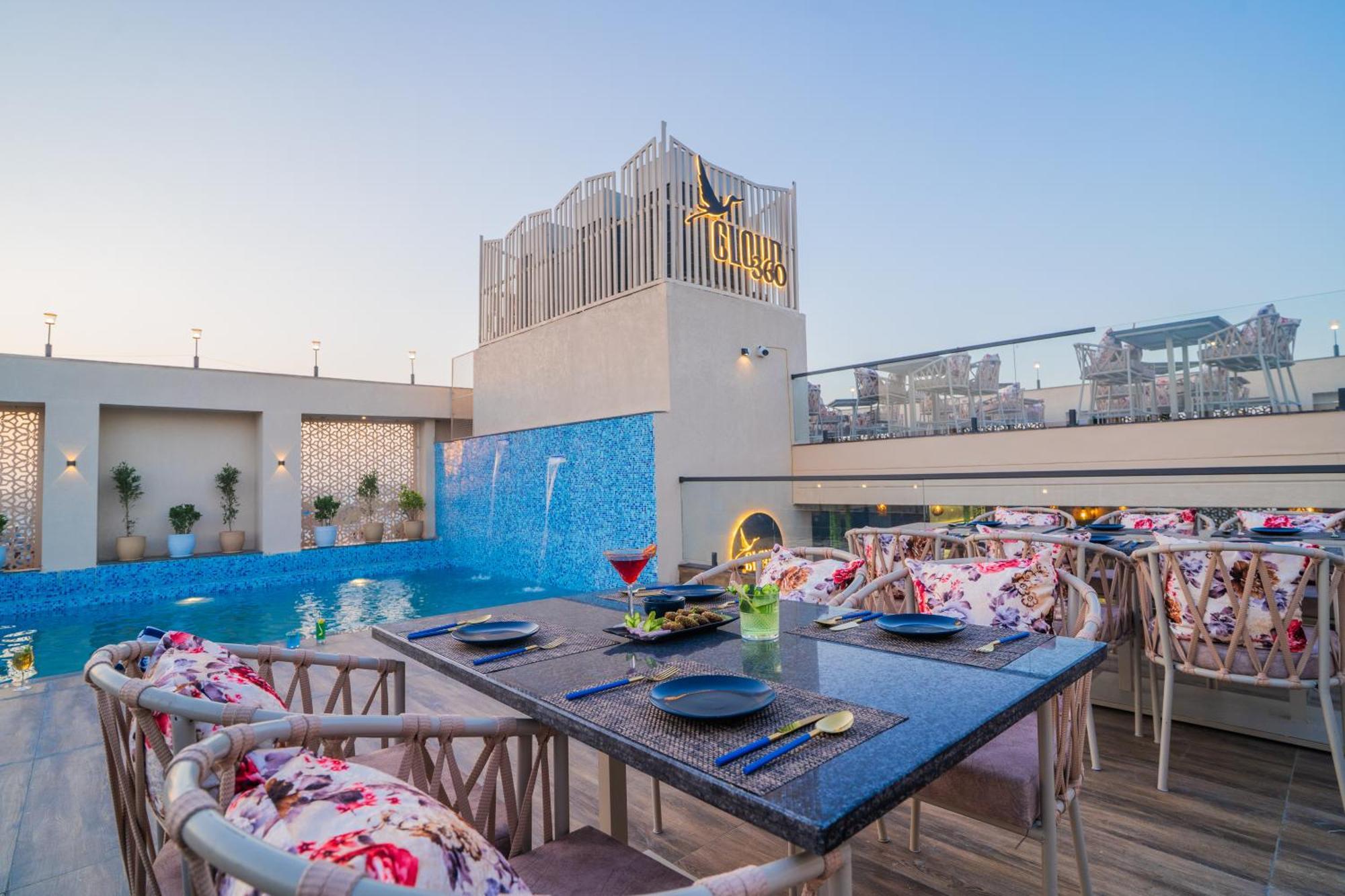 Royal Prime - A City Center Boutique Hotel In Jaipur Exteriör bild